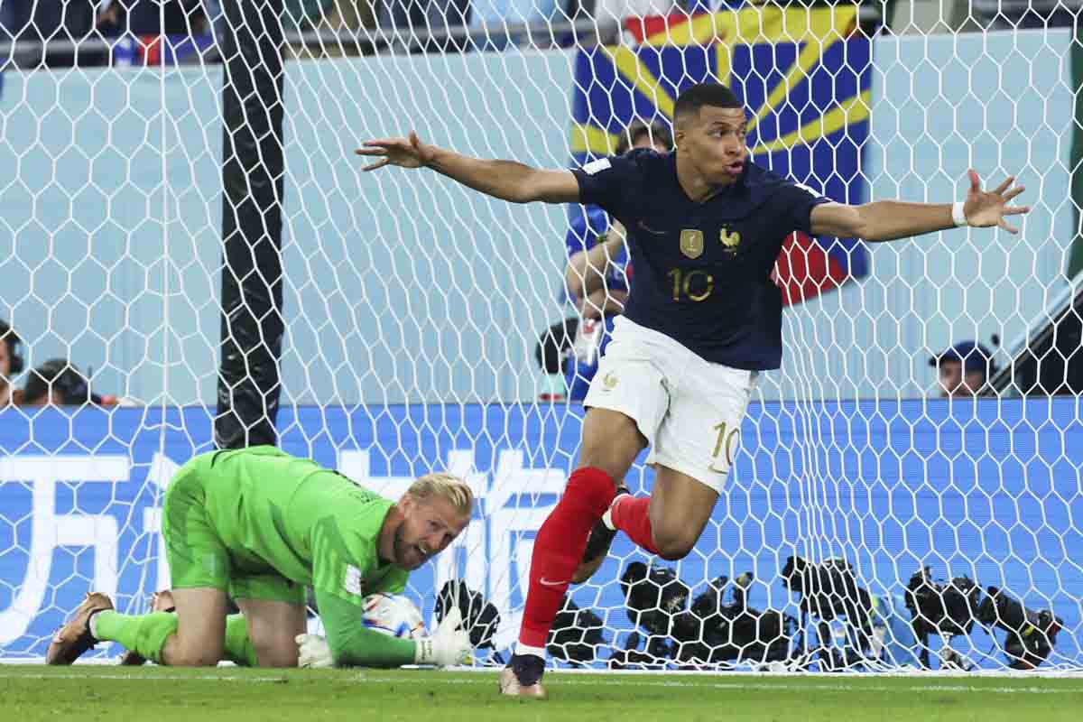 França vence a Dinamarca por 2 x 1 e se garante nas oitavas da Copa | Metrópoles