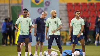 Brasil repete formação ofensiva para enfrentar Croácia e voltar à semifinal depois de oito anos