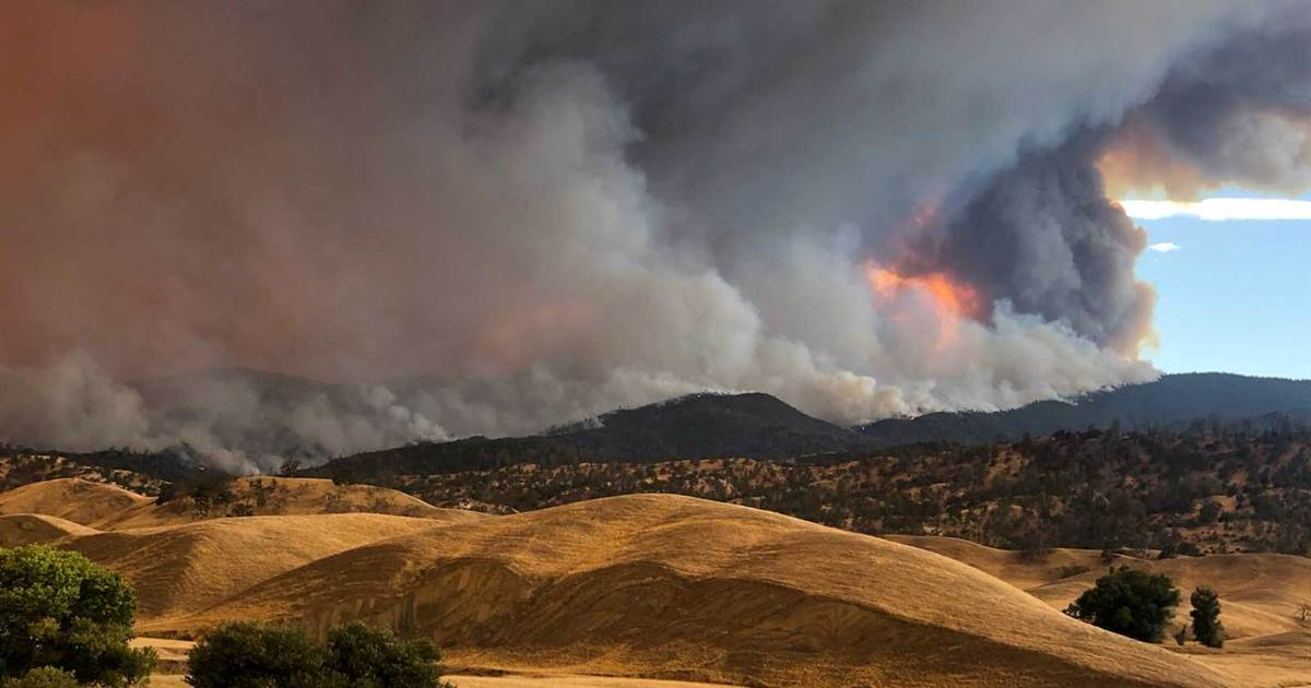 Oregon prepares for 'mass fatality incident' as fires continue to ravage West Coast