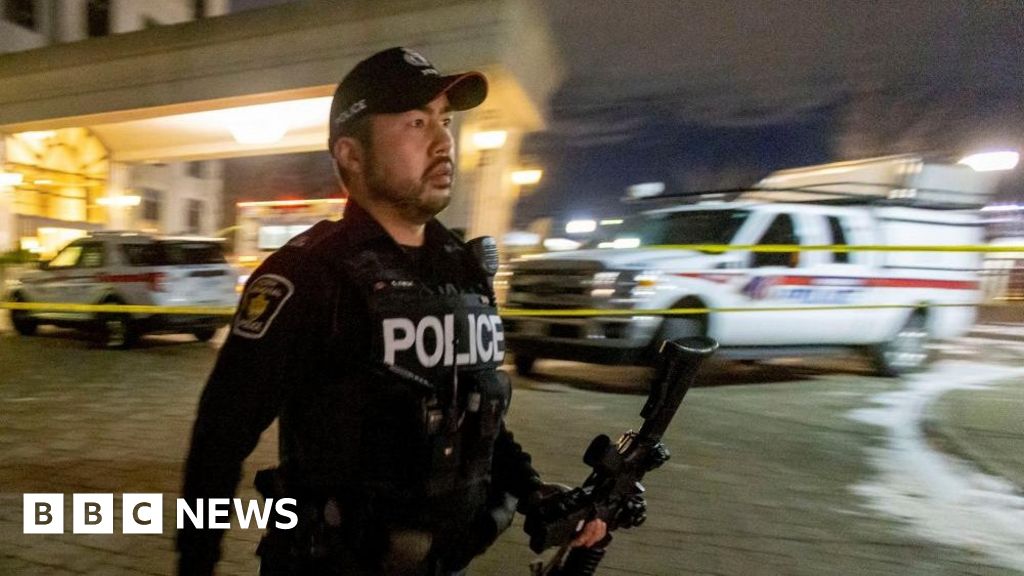 Vaughan shooting: Five killed by gunman in Canada apartment block