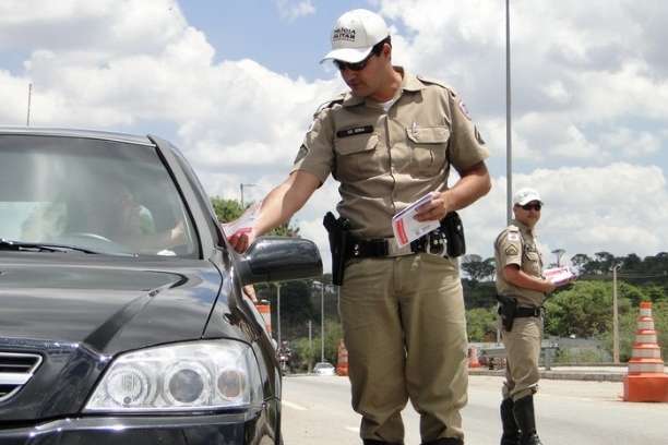 Polícia vai fiscalizar mais de 30 mil km de estradas em Minas durante o Natal | O TEMPO