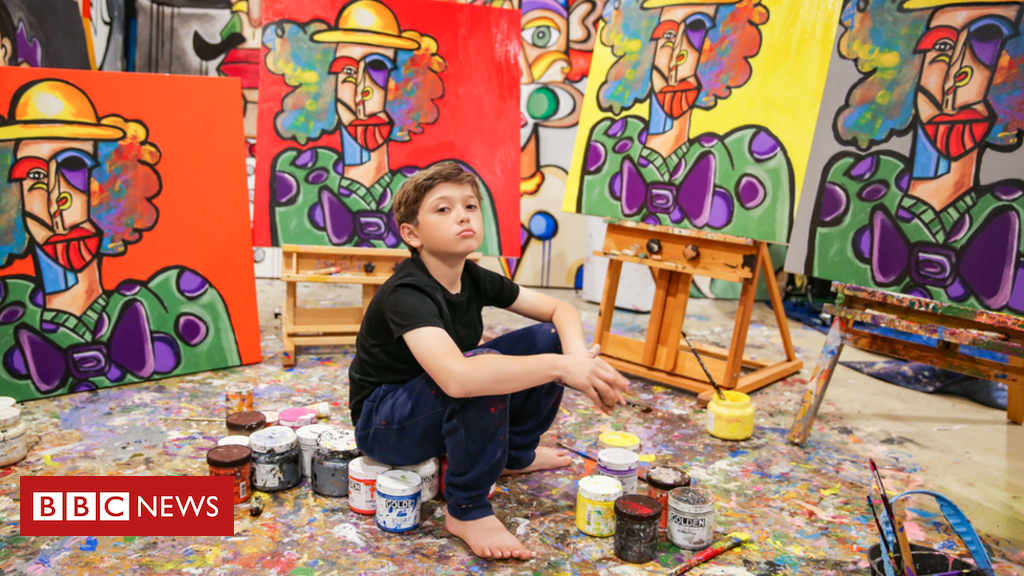 O 'pequeno Picasso' de 11 anos que pinta quadros vendidos por até R$ 777,5 mil - BBC News Brasil