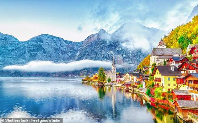 Tiny Austrian village which inspired Frozen can&apos;t cope with 10,000 visitors a day