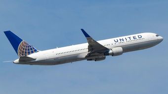 Avião da United declara emergência ao perder dados de altitude e velocidade 