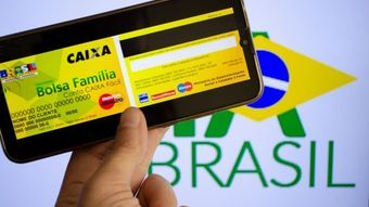 Auxílio Brasil começa a ser pago a 21,9 mi, sem R$ 150 por filho até 6 anos 