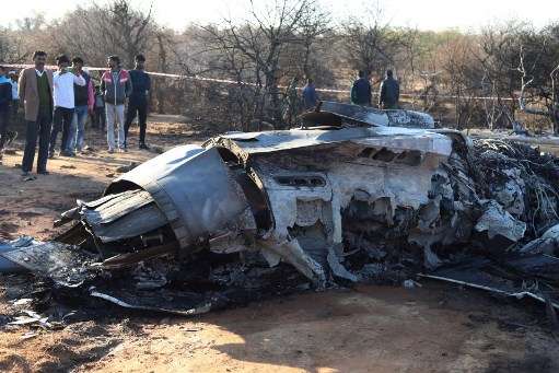 Piloto morre após colisão de aviões militares na Índia | O TEMPO
