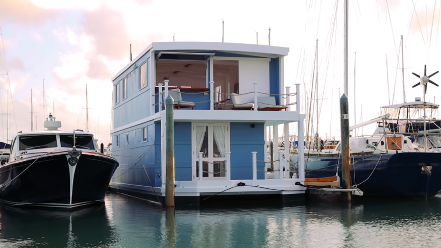 Take a Tour of This Tiny Houseboat, The 'Blue Turtle'